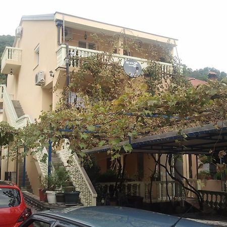 Radovic Apartments Budva Phòng bức ảnh