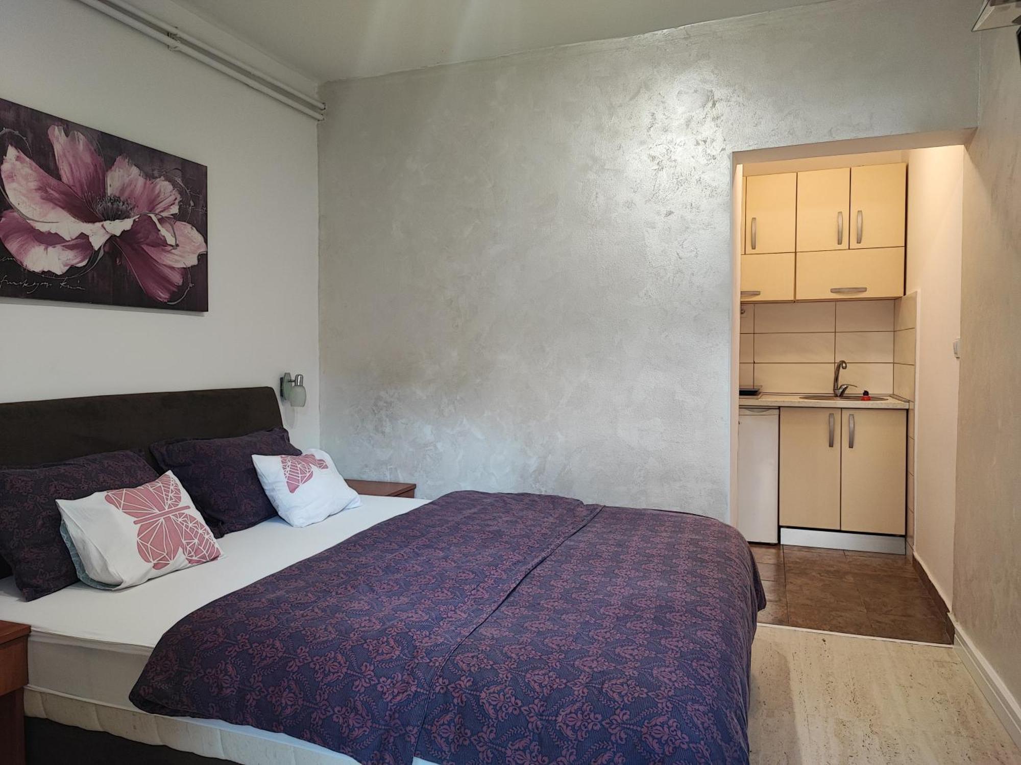 Radovic Apartments Budva Phòng bức ảnh